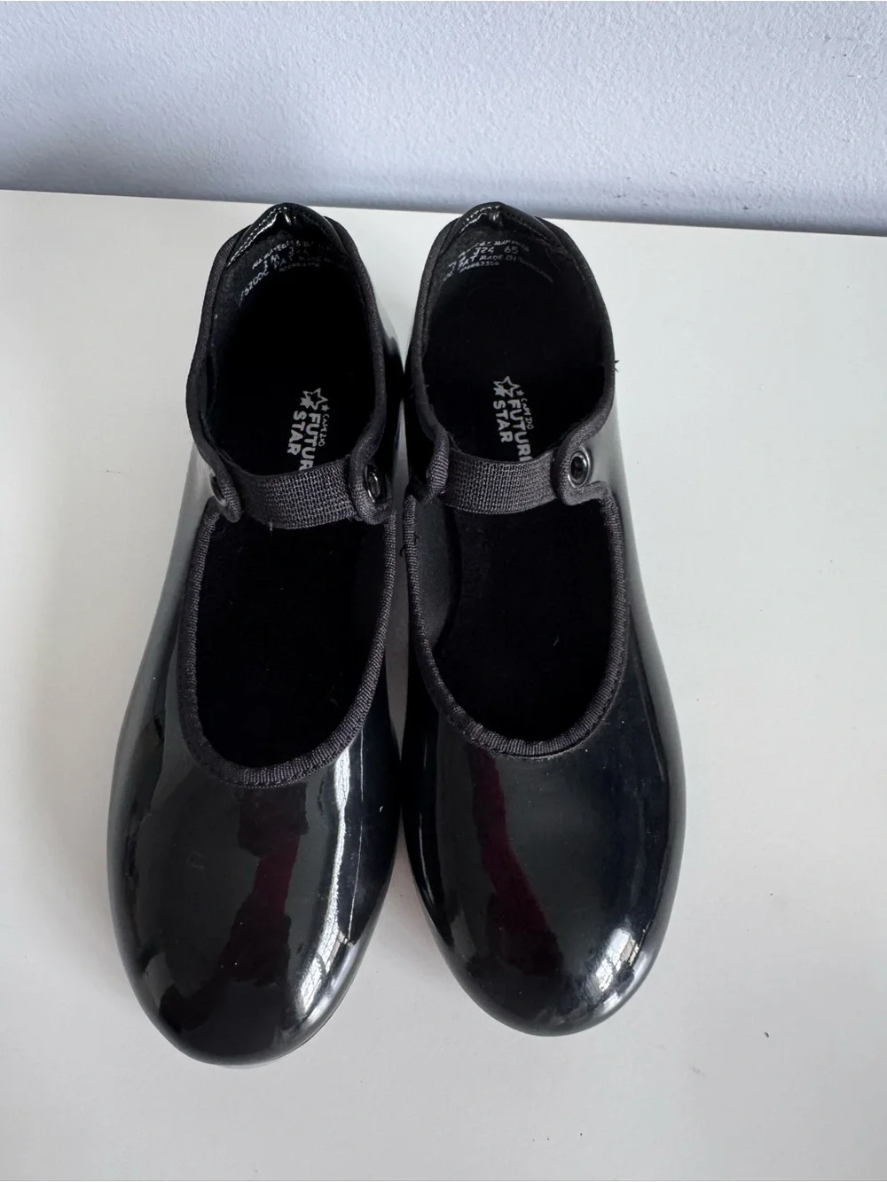 Capezio Future Star Black Patent Tap Shoes Girls 1M
